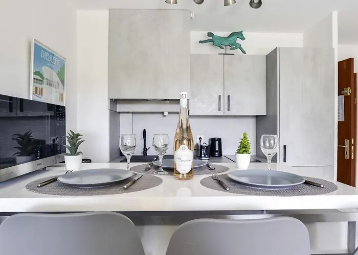 Lejlighed Cimiez Les Pins By Interhome Nice
