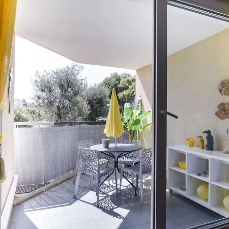 Апартаменты Cimiez Les Pins By Interhome